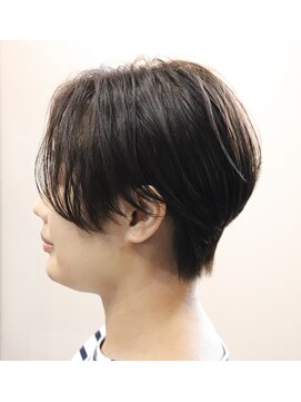 ウィスカーヘアー(whisker hair) ハンサムショート