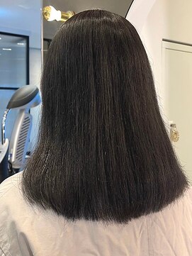 ダブル(W) 髪の広がりが気になる人に！縮毛矯正/ストレート