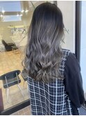 シルバーグレージュ