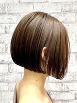 アース 上本町店(HAIR&MAKE EARTH)&nbsp;20代30代40代前下がりストレート小顔補正立体カット