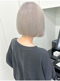 ハイトーングレージュ/ストレートボブ