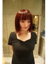 シィーム(cime) ボルドー 顔周りレイヤー ボブ