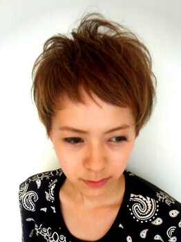ヘアサロン ビスト(hairsalon ViST)の写真/お客様のファッションやテイストに合わせた美フォルムな小顔ショートが人気◎貴方に似合うショートヘアを！