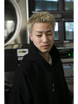 チルチェア 池袋(CHILL CHAIR) 金髪(ブリーチ)ショート <池袋> <理容室>  <バーバー>