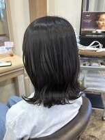 アルターリール(aL ter Rire)&nbsp;黒髪/ボブウルフ/ネビージュ/小顔/ワンレン/杉田花乃