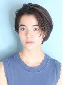 40代50代小顔黒髪ネビージュボブルフワンレン前髪なしショート