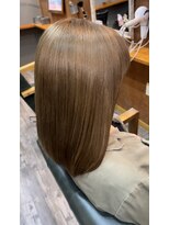 ヘアーサロン アトリエ(Hair salon ATORIE)&nbsp;ブリーチカラーミルクティーベージュ