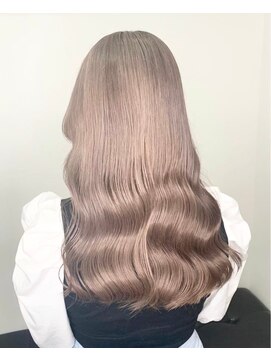 オフィーリア 【名古屋パルコ隣】髪質改善、縮毛矯正、ブリーチ、ダブルカラー
