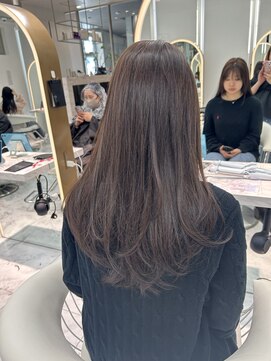 ロンドルピナス 小倉(Lond Lupinus) レイヤーカット/ワイドバング/美髪のススメ/外ハネボブ/北九州