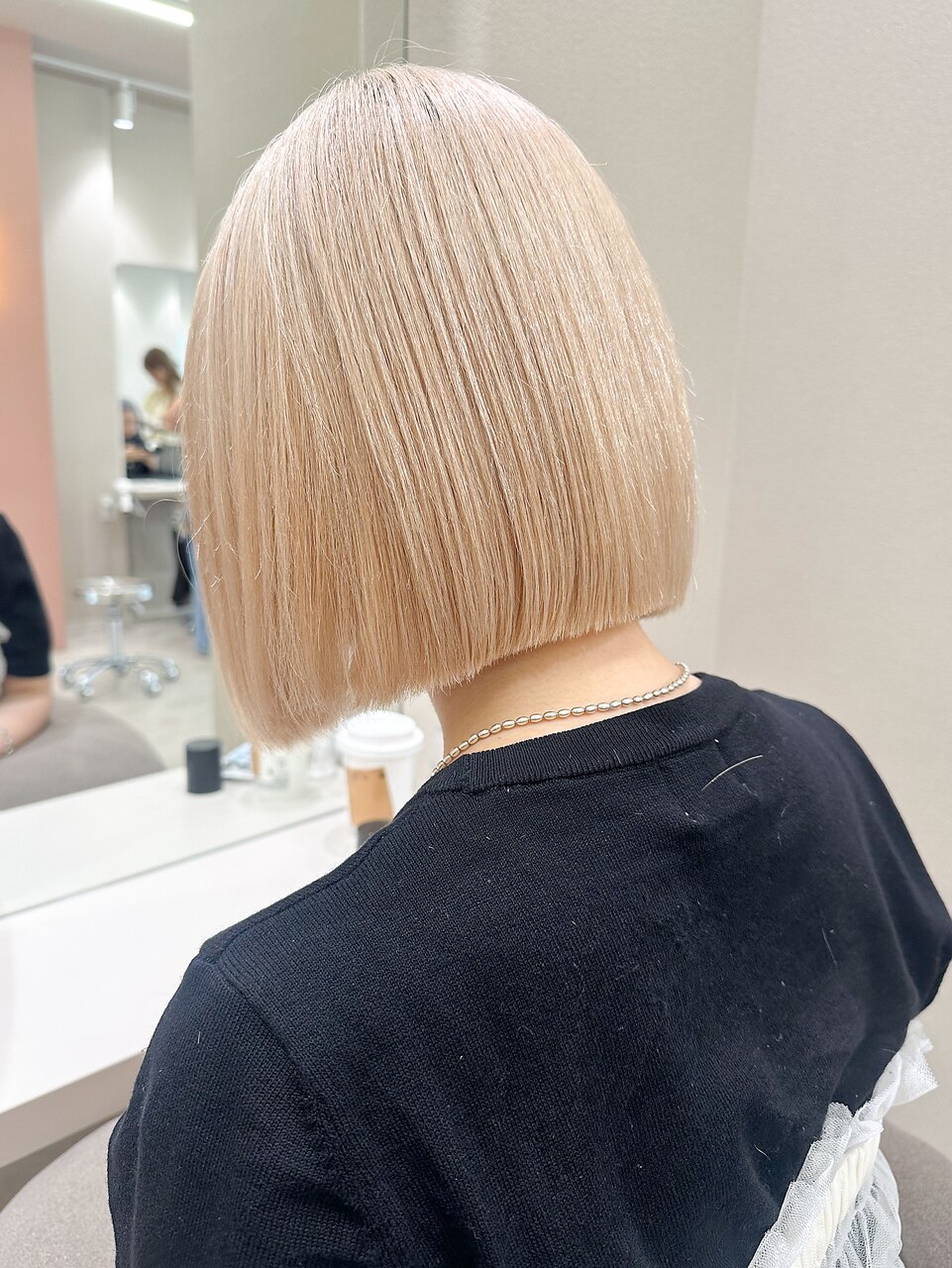ピンクベージュ/ブリーチ/ブリーチなし/表参道/原宿/女性美容師