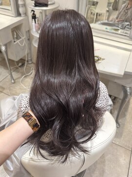 ザックラフィネ(ZACC raffine) レイヤーカット/ロング/暖色/ラベンダーベージュ/艶カラー