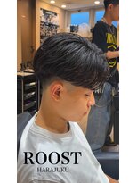 ルースト 原宿店(ROOST)&nbsp;センターパート/ニュアンスパーマ/フェザーパーマ