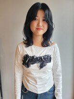 ツイギー 宮西店(TWiGGY) 顔回りレイヤー ウェーブミディアムスタイル