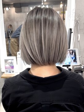 シェルヴ(XELVE) ハイライトバレイヤージュボブミルクティーケアブリーチ