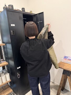 エテルノ ルーチェ ドゥエ(eterno luce due) 襟足ギリギリボブ