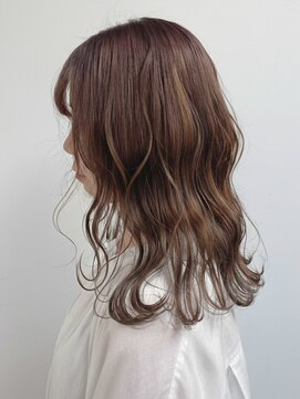 ロカ バイ ティアトロ ヘア サロン(ROCA by teatro hair salon) ミルクティーアッシュ 透明感カラー パーマ 顔周りカット 20代