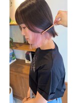 アグリーワンコスメティックスルーム(AGREE One Cosmetics Room)&nbsp;ホワイトピンク×ボブインナーカラー