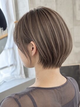 キリ 逗子(kiri) 逗子葉山マッシュショート丸みショートくびれボブハイライトY376