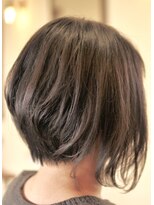 アアチュ(agac)&nbsp;前下がりボブ