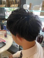 クオリス 赤塚店(QUALIS)&nbsp;【QUALIS】束間ショートアップバングツーブロ刈り上げスタイル