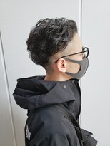 ギフト ヘアーデザイン(gift hair design) フェードカット×リバースパーマ