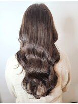 ジーナ セントラル銀座(Zina)&nbsp;大人かわいい＊くすみカラー＊コテ巻き【Zina CENTRAL】