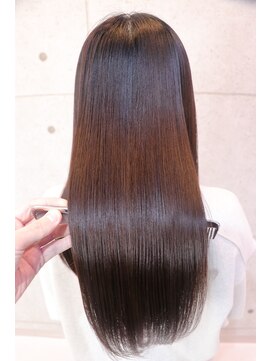 ワンヘアーアシスト(ONE HAIR assist) 【ONE HAIR】高浸透ウルティア5stepトリートメント☆