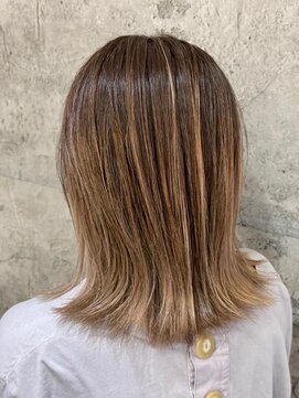 ビーエル ブロッサム 朝霞東口店(BL Blossom) ハイライト　バレイヤージュカラー