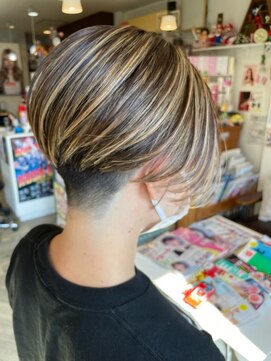 ヘア メイク ココ(hair make coco) ハイライト×トランクス