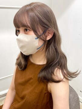 シーン(seen) 【くびれヘア×ミルクティーグレージュ】前髪