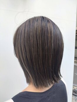 ディンプル(DIMPLE)の写真/《平日カラー・カット・トリートメント・バブルスパ¥9680》しっかりケアもしながらお得に可愛くなれる♪