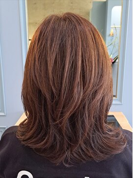 ゴート(G.O.A.T.) 大人ミディアム/ミディアムレイヤー/ワンカールパーマ