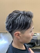 ビルド(Build) ホワイトメッシュゆるめパーマ