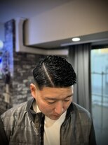 プラウド(PROUD)&nbsp;サイドパート／七三分け/スキンフェード/バーバー/刈り上げ