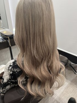 グランディールヘアデザイン(grandir hairdesign) プルエクステ/ハイトーン/千葉