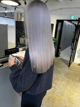 メリー オオサカ(Merly Osaka) white ash