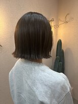 トリコ 柏(tricot) ショートボブ/外ハネボブ/アッシュブラウン