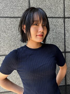 ヘーゼル 博多(HAZEL.) レイヤーボブ/カーキブラックカラー