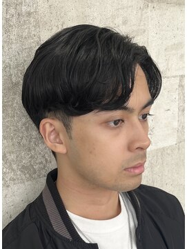 シザーズ(SCISSORS) センターパートマッシュ