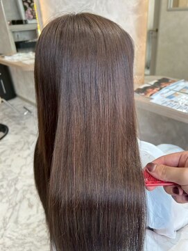 アフィナー(Afinar) 【横浜駅/横浜西口】 モカブラウン