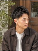 スパイキーショートベリーショート立ち上げ前髪短髪ツーブロック