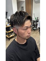 ヒラナカ ツーブロック刈り上げフェード