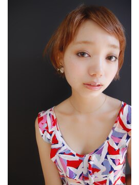 ブーケ(BOUQUET) 耳かけ・小顔・エアリーショート・無造作・大人かわいい