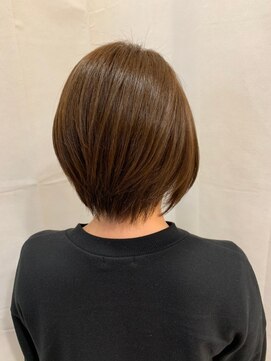 ブロッサム 東中野店 【東中野美容室ブロッサム×スッキリボブ×外国人風カラー】