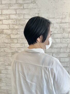 アン ココン(un.cocon) 【un.cocon 吉祥寺】大人可愛い　ショート　ひし形ライン♪