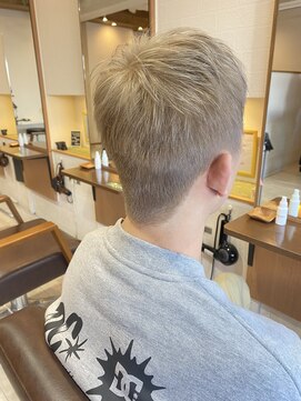 ヘア ラウンジ アレスト(HAIR LOUNGE A REST) ハイトーンカラー