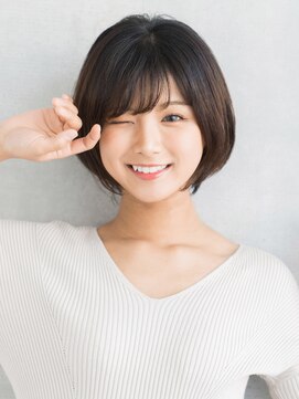 リリーオブザベイス(Lily of the Vase) まとまるショートヘア