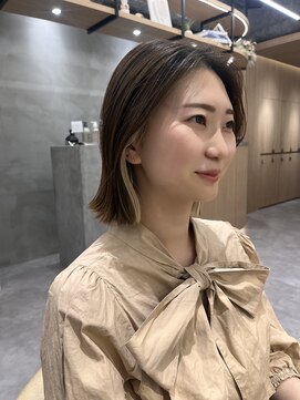ロンドプロフィール 浦和(Lond profil) 前髪カット顔まわり似合わせ外ハネくびれレイヤーミディ