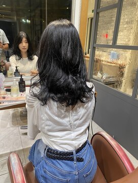 ネオリーブルカ 御茶ノ水店(Neolive Luca) 韓国巻き、黒髪、暗髪、ミディ