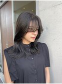 明感暗髪アッシュブラウン シースルーバング くびれウェーブ